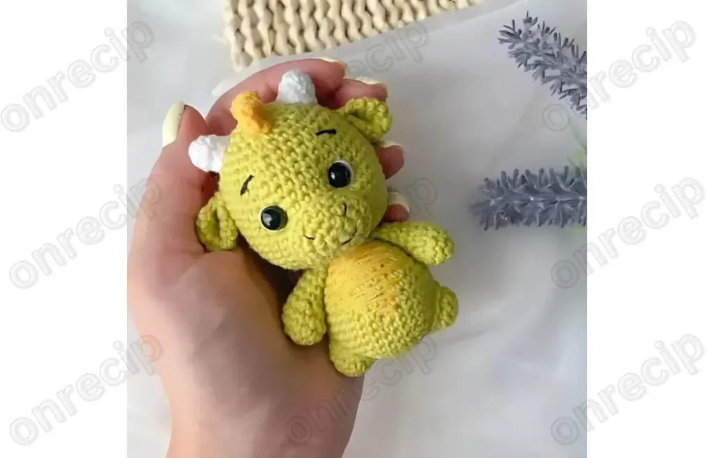 Amigurumi Tiny Dragon Free Crochet Pattern
