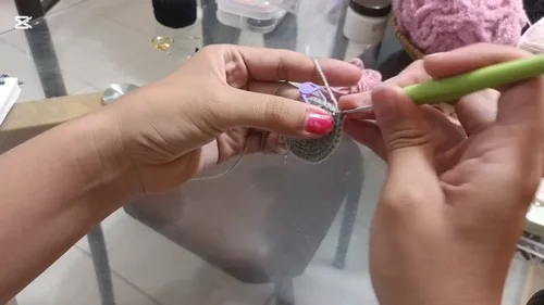 Crochet hamster keychain with tiny paws and ears β photo 3