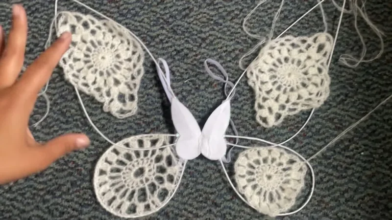 How to Crochet Lace Fairy Wings, Step by Step — photo 3