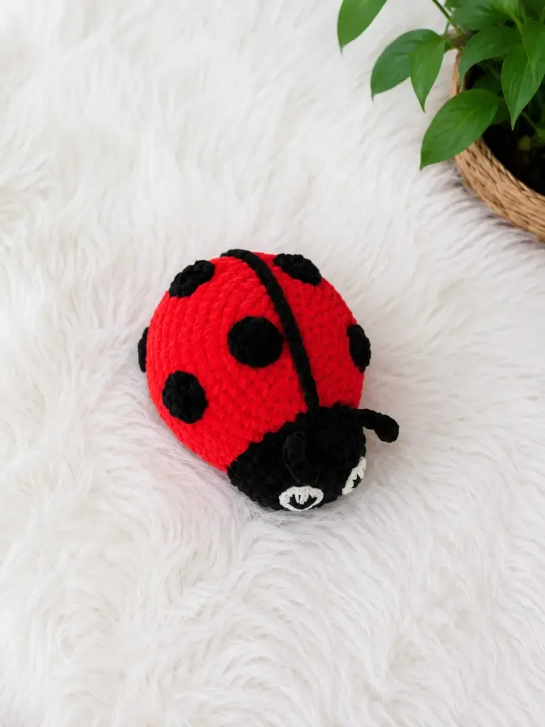 How to crochet a plush ladybug amigurumi β photo 2