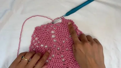 Crochet flower hexagon motif pattern for joining — photo 3