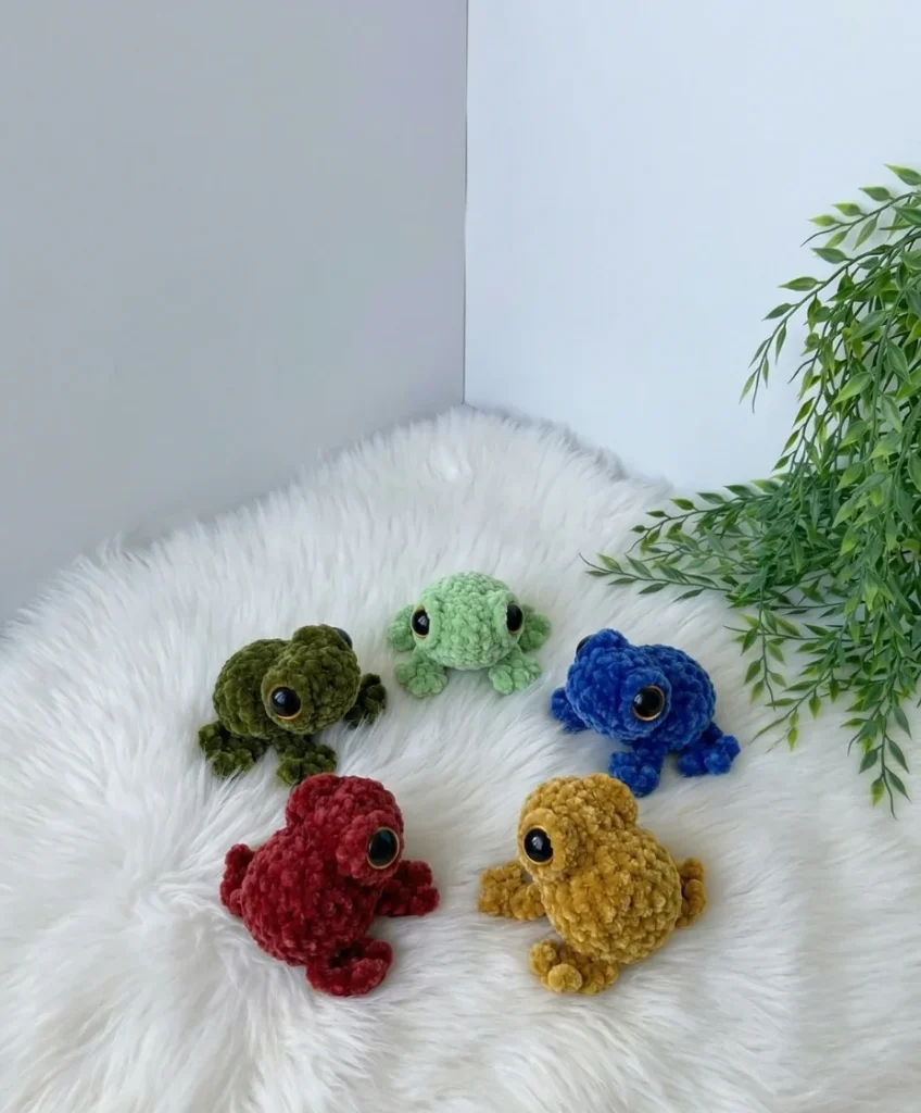 Mini Frog Amigurumi Pattern with Bobble Eyes and Tiny Feet