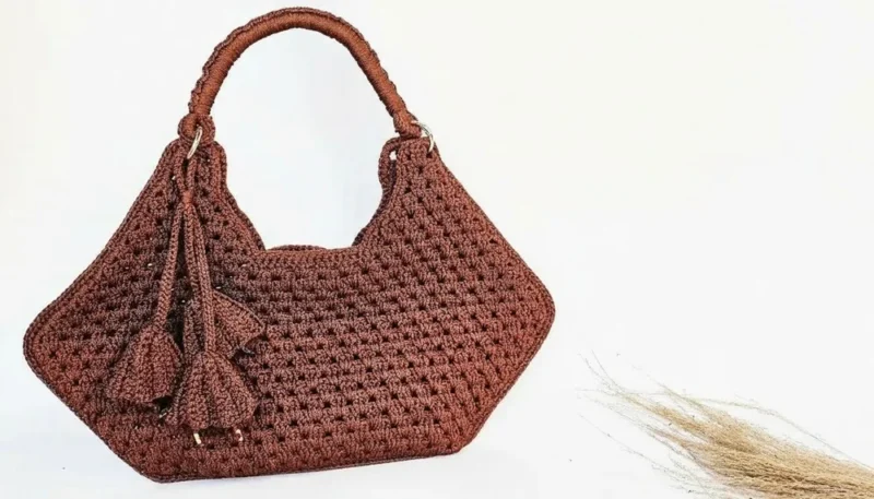 Structured crochet nany bag with elongated double crochet — photo 2