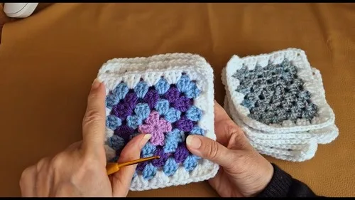 Zig zag granny square baby blanket for beginners — photo 3