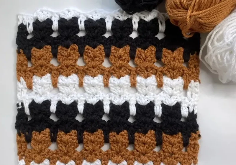 Cat stitch crochet pattern for a textured blanket