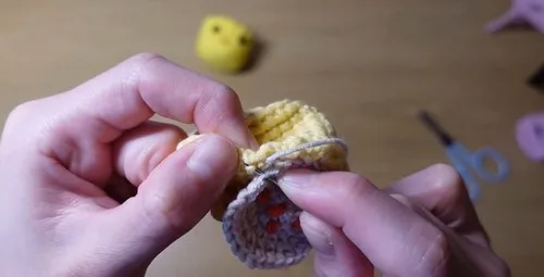 Crochet siu mai amigurumi: a dumpling in two shades — photo 2