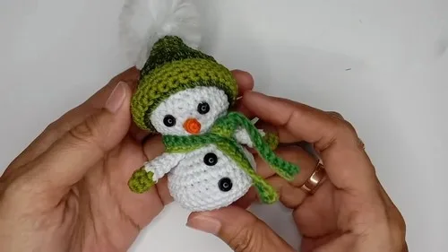 How to crochet a snowman ornament β photo 3