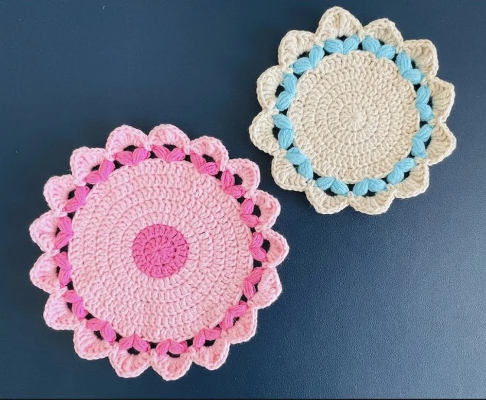 Heart-Border Crochet Coaster Pattern With Puff Stitches