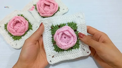 Rose flower crochet square for home decor projects — photo 2
