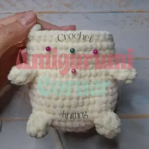 A round-eared plush bunny amigurumi pattern β photo 2