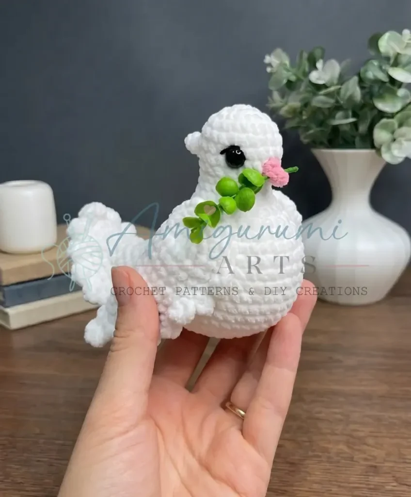 Soft crochet dove amigurumi for beginners